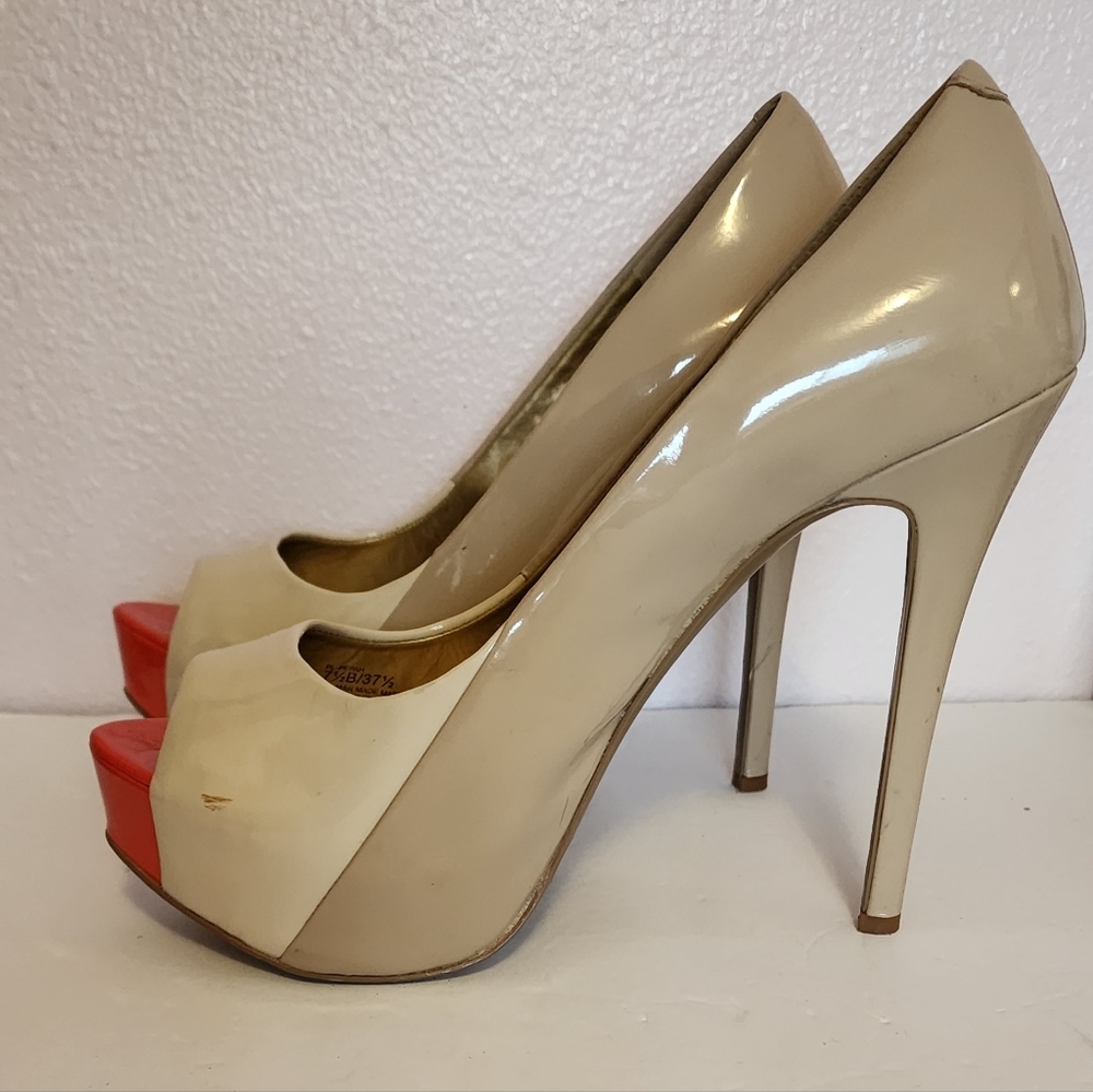 High heels - Picture 4 of 7